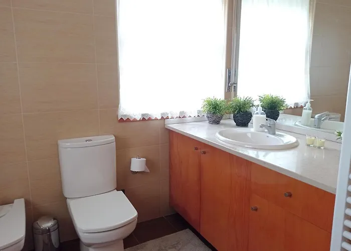 Cerqueira's House * Вила-Нова-ди-Сервейра