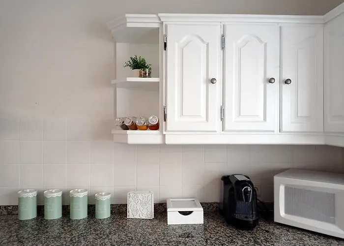 Cerqueira's House Дом отдыха Вила-Нова-ди-Сервейра